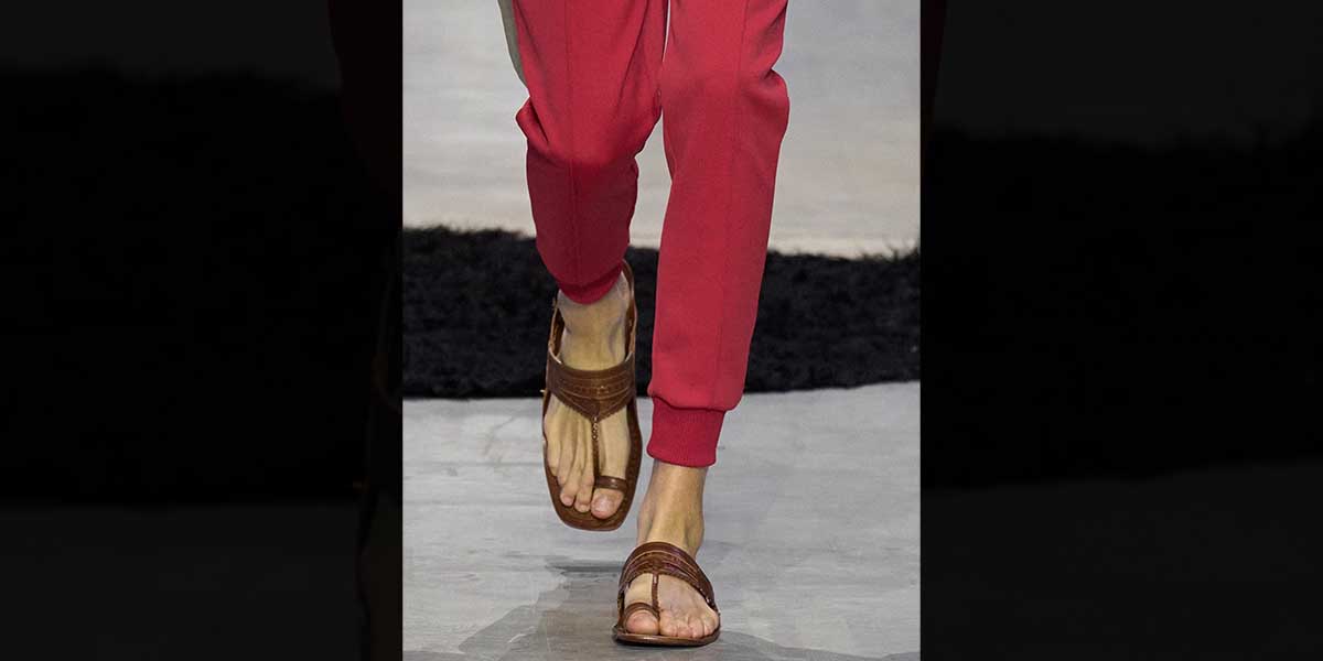 kolhapuri chappal