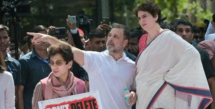 RAHUL & PRIYANKA